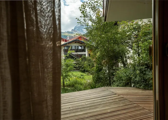 Cozy Chamia Апартаменты *