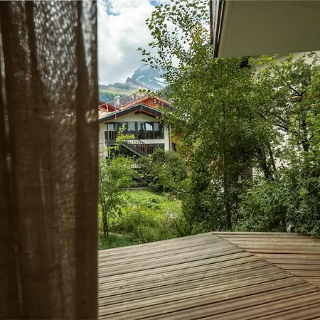 Cozy Chamia Apartman *